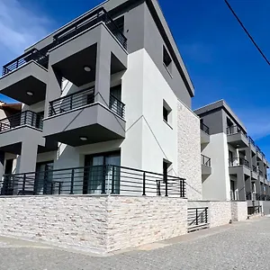 Four Shades Luxury Szárti
