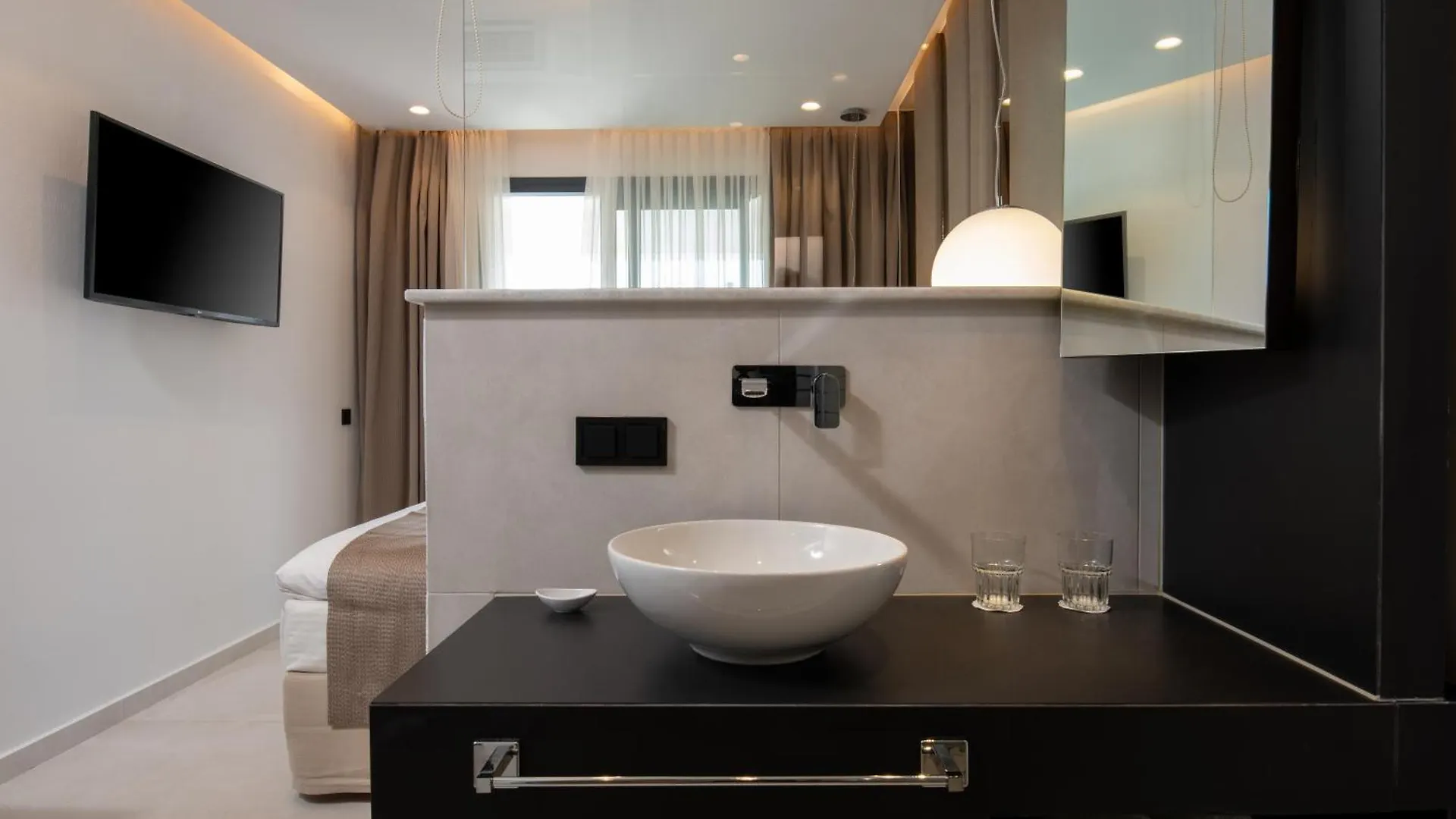 Alexandrion Appartements Down Town Sarti Aparthotel