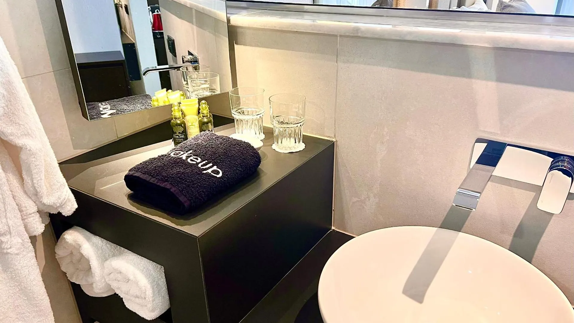 Aparthotel Alexandrion Appartements Down Town Sarti